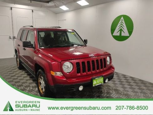 Used 2015 Jeep Patriot Sport FWD image 1