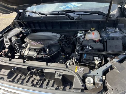 Used 2019 GMC Acadia SLT w/ LPO, Cargo Package FWD image 9