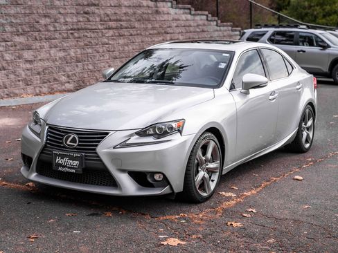 Used 2015 Lexus IS 350 AWD w/ Navigation System Package image 11