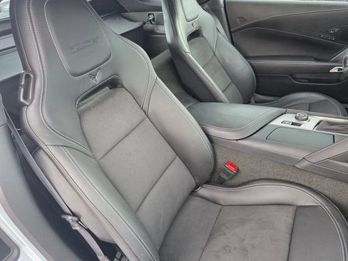Used 2018 Chevrolet Corvette Z06 RWD image 23
