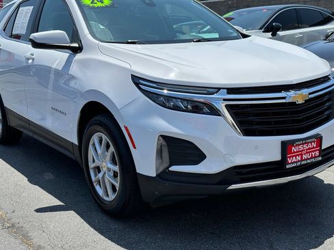 Used 2024 Chevrolet Equinox LT FWD image 10