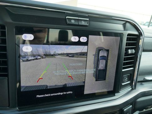 New 2026 Ford F250 Lariat w/ Black Appearance Package image 30