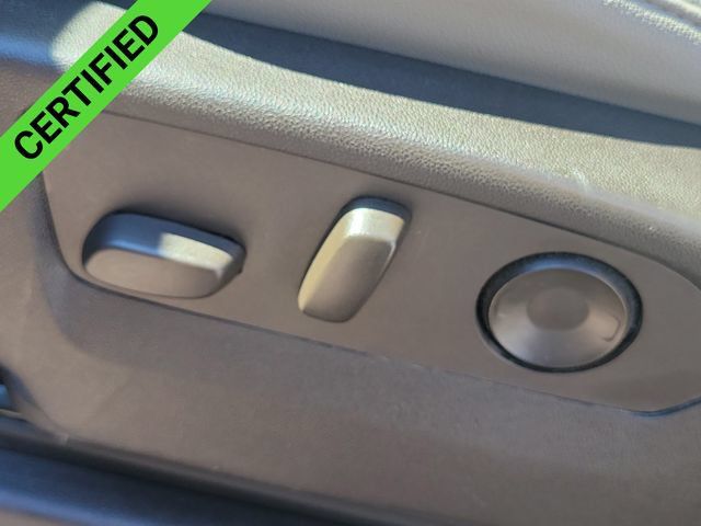 Certified 2022 Chevrolet Tahoe LT AWD/4WD image 7