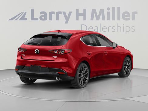 Used 2021 MAZDA MAZDA3 AWD 2.5 Turbo Hatchback image 2
