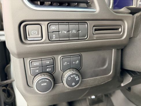 Used 2023 Chevrolet Tahoe LS AWD/4WD image 19