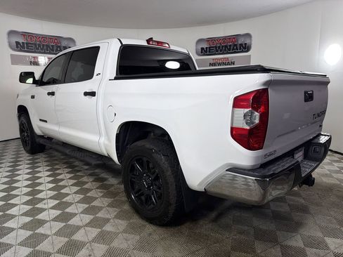 Used 2021 Toyota Tundra SR5 w/ SR5 Leather Package RWD image 5