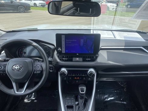 Certified 2023 Toyota RAV4 XLE Premium AWD/4WD image 27