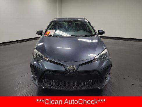 Used 2019 Toyota Corolla SE FWD image 2