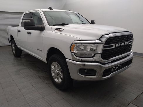 Used 2023 RAM 2500 Big Horn w/ Level 1 Equipment Group RWD image 13