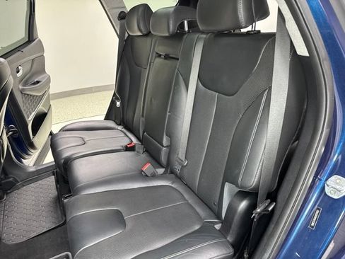 Used 2019 Hyundai Santa Fe FWD image 27