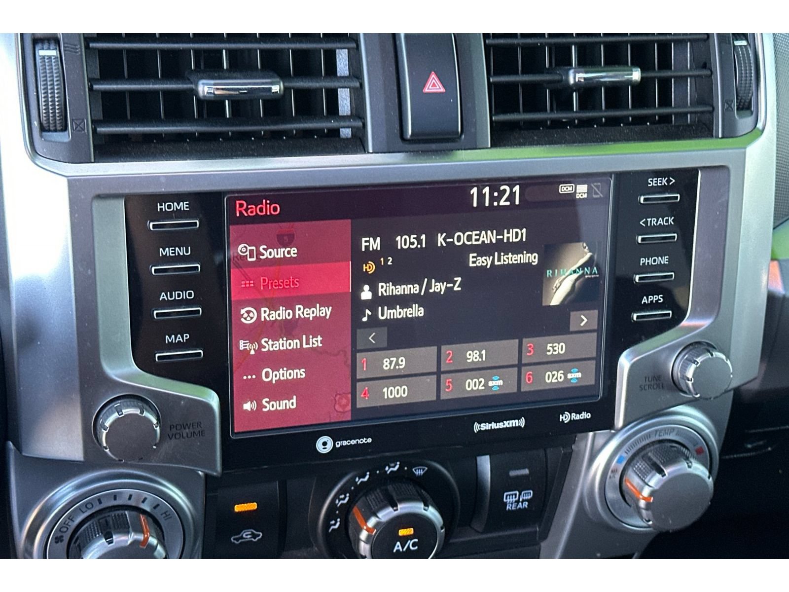 Certified 2022 Toyota 4Runner SR5 Premium w/ Moonroof Package AWD/4WD image 22