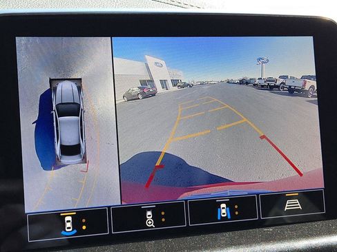 Used 2021 Cadillac CT4 V w/ Technology Package RWD image 9
