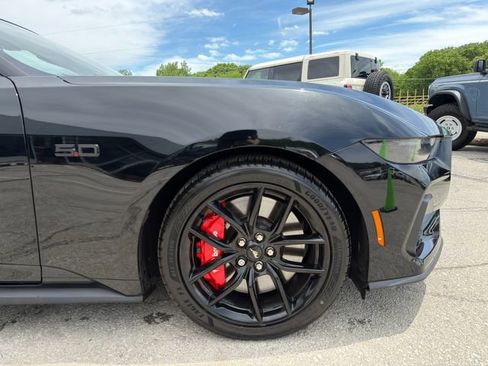 Used 2024 Ford Mustang GT Premium RWD image 9