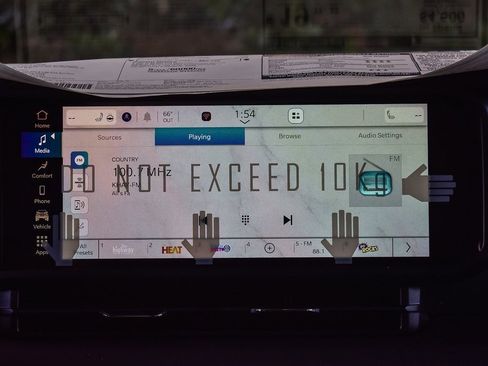 New 2026 Jeep Gladiator Mojave w/ Steel Bumper Group image 12