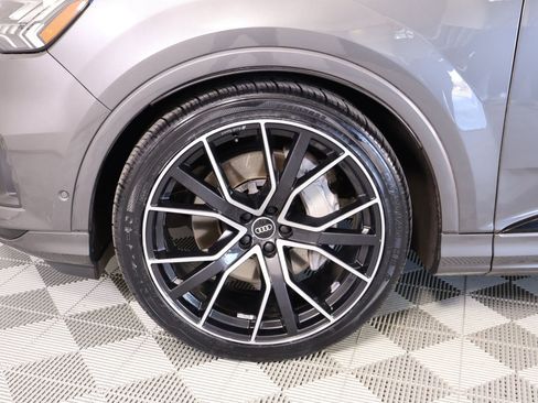 Used 2021 Audi Q7 3.0T Prestige w/ Prestige Package image 19