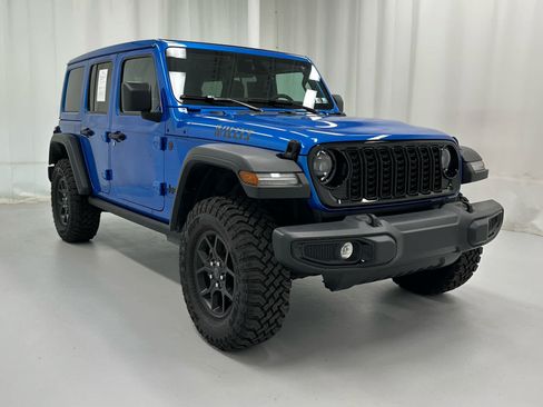 Used 2026 Jeep Wrangler Unlimited Sport AWD/4WD image 2