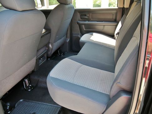 Used 2010 Dodge Ram 3500 Truck ST w/ ST Popular Equipment Group AWD/4WD image 39