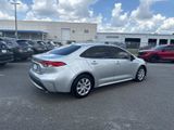 Used 2022 Toyota Corolla LE image 4