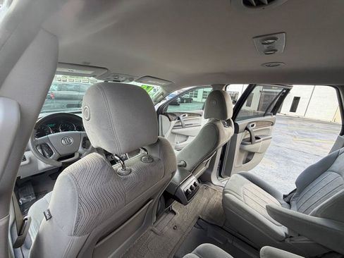 Used 2015 Buick Enclave Convenience FWD image 20