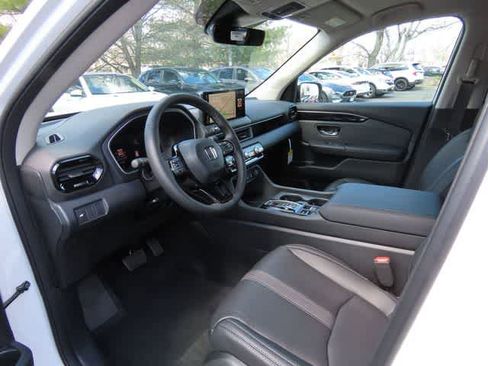 New 2026 Honda Pilot EX-L image 2