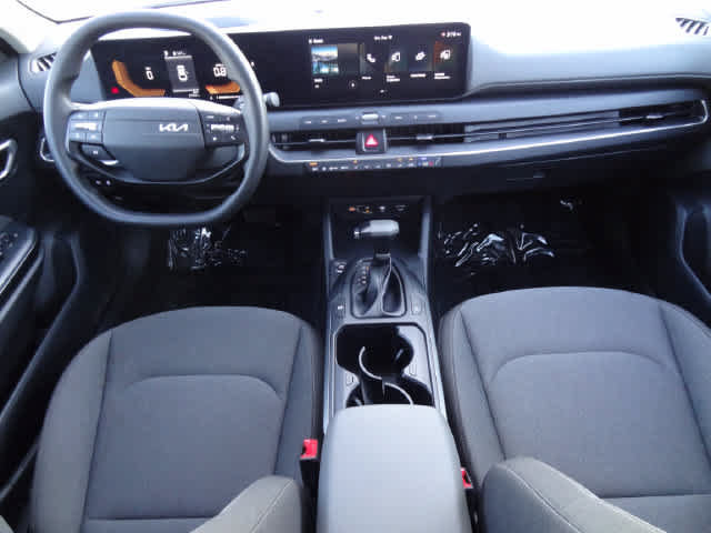 Used 2025 Kia K4 FWD image 10