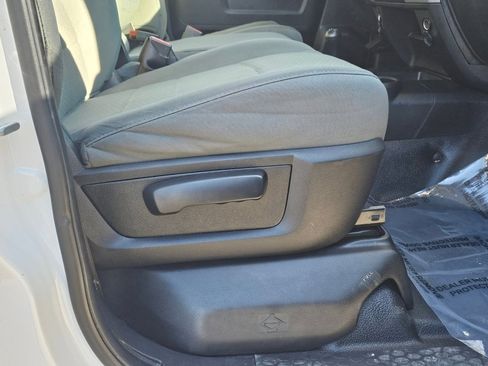 Used 2014 RAM 2500 Tradesman w/ Popular Equipment Group image 26