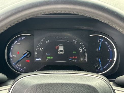 Certified 2023 Toyota RAV4 SE image 15