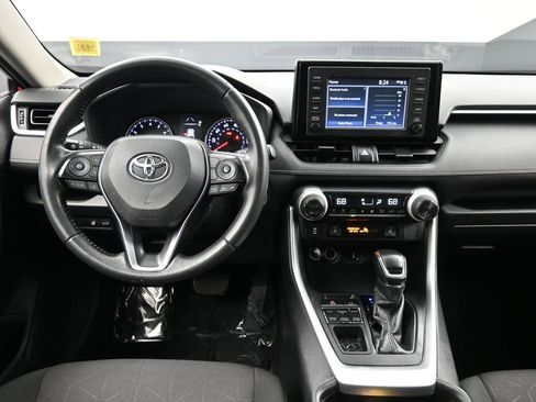 Certified 2019 Toyota RAV4 XLE w/ Convenience Package image 20
