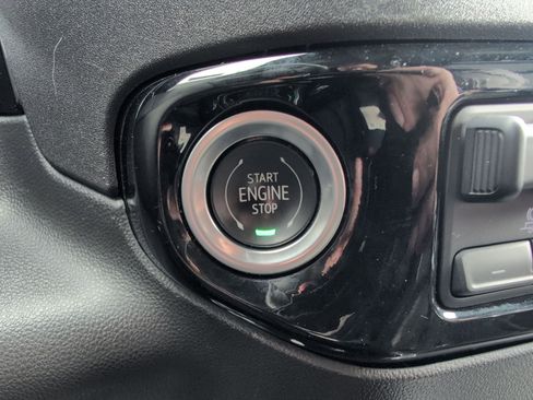 Used 2022 Chevrolet Silverado 1500 LT Trail Boss w/ LT Trail Boss Premium Package image 23