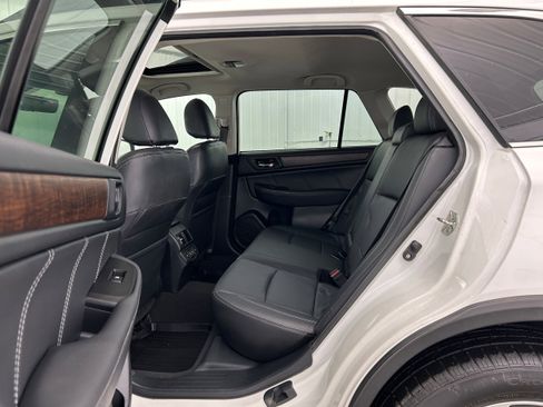 Used 2019 Subaru Outback 3.6R Limited w/ Protection Package #1 AWD/4WD image 28