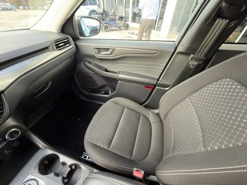 Used 2025 Ford Escape Active image 19