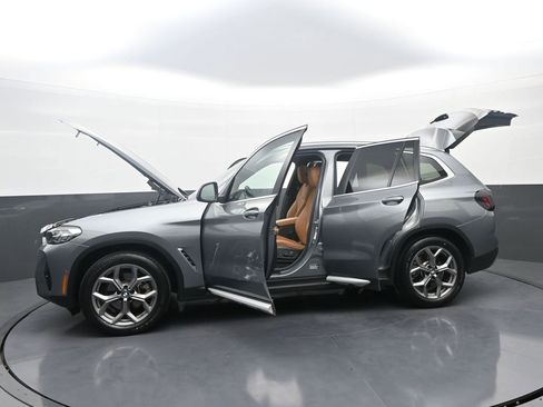 Used 2024 BMW X3 xDrive30i AWD/4WD image 40