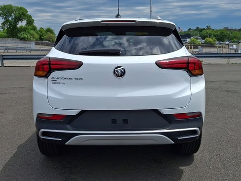 Certified 2023 Buick Encore GX Select w/ Safety Package II AWD/4WD image 5