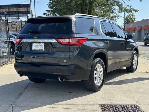 Used 2019 Chevrolet Traverse LT w/ LPO, Floor Liner Package AWD/4WD image 5