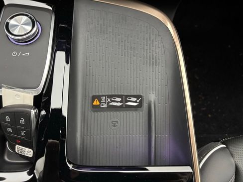 New 2026 Buick Enclave Avenir w/ Super Cruise Package image 9