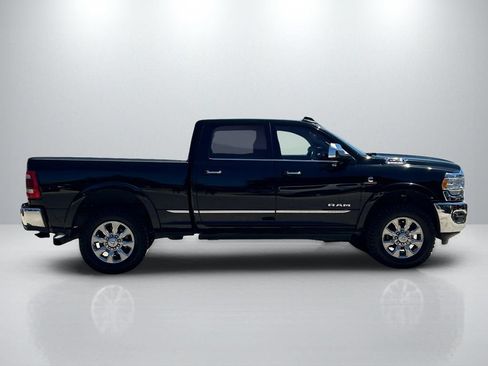 Used 2022 RAM 2500 Limited AWD/4WD image 4