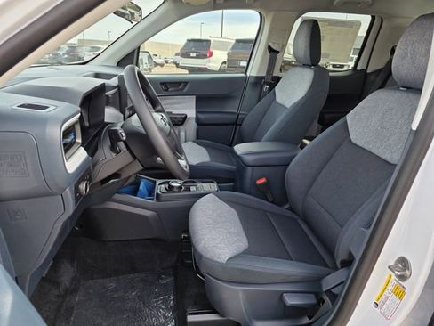 New 2026 Ford Maverick XLT image 9