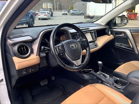 Used 2017 Toyota RAV4 Limited w/ Advanced Technology Package AWD/4WD image 14