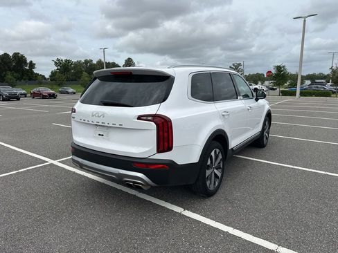 Used 2022 Kia Telluride S FWD image 6