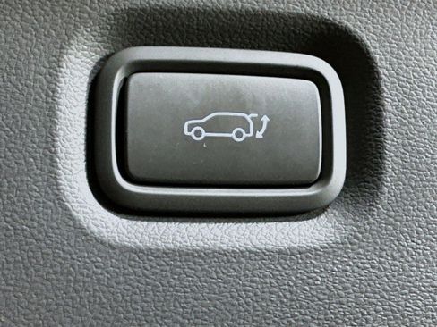 Used 2024 Hyundai Ioniq 5 SEL image 29