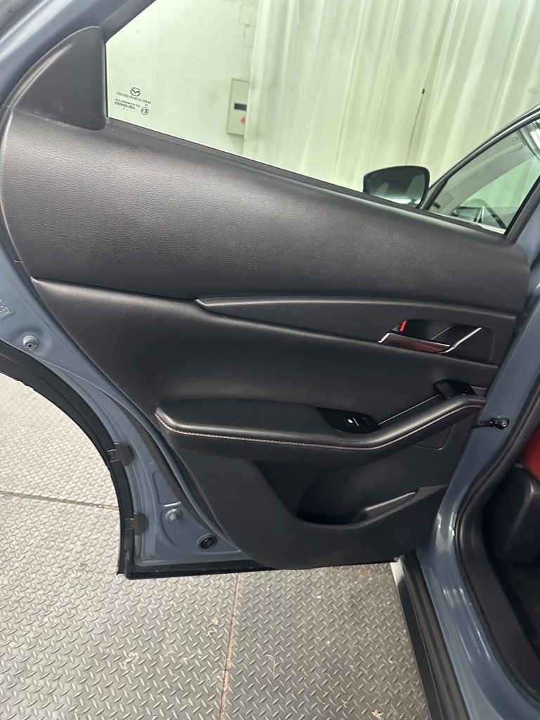 Used 2023 MAZDA CX-30 AWD 2.5 S w/ Preferred Package image 22