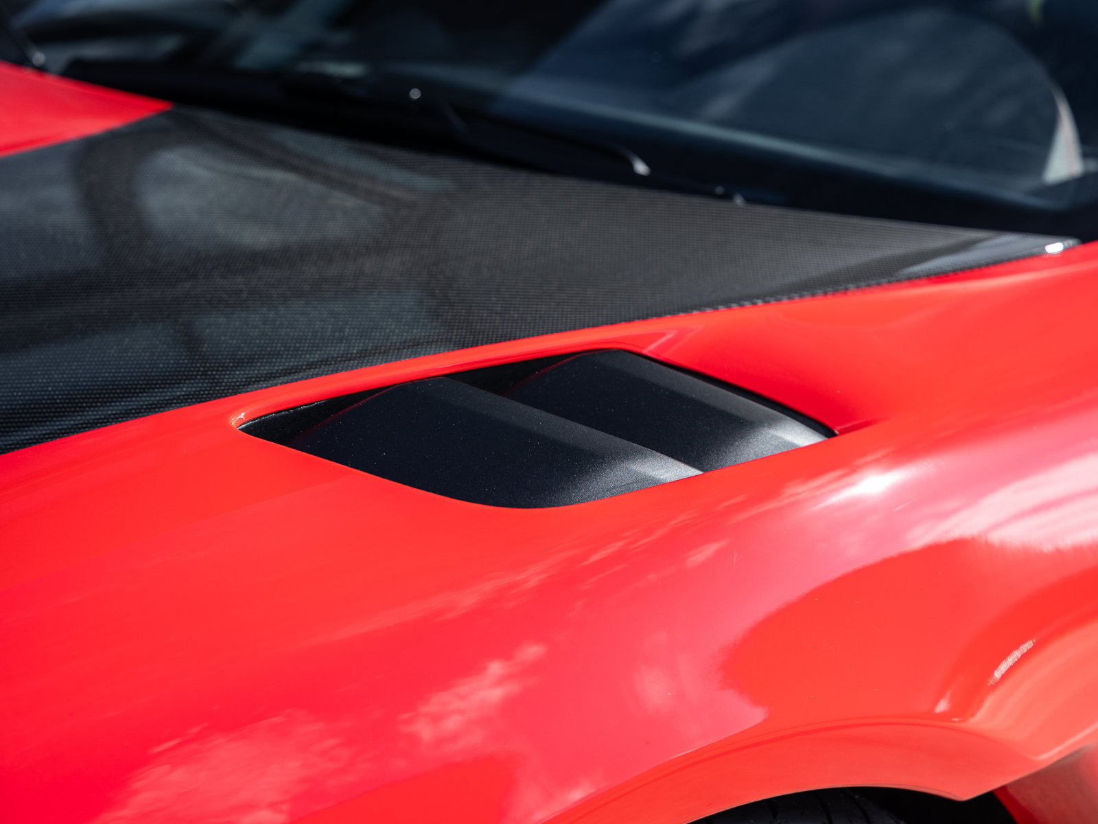 Certified 2025 Porsche 718 Boxster Spyder RS RWD image 18