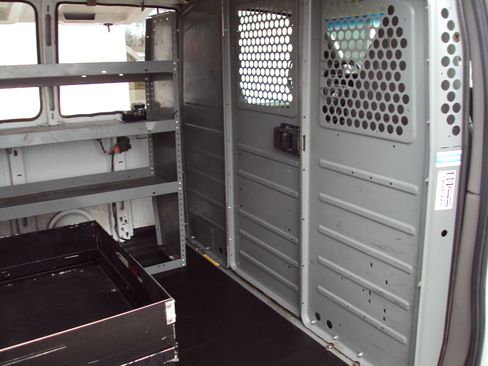 Used 2014 Chevrolet Express 1500 AWD image 13