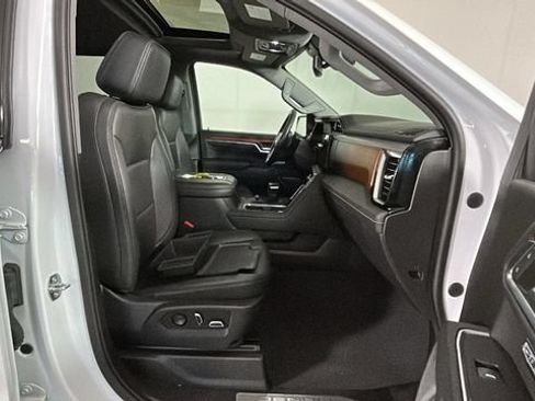 Used 2022 GMC Sierra 1500 Denali AWD/4WD image 30