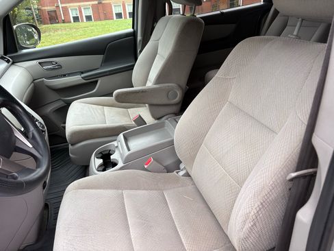 Used 2017 Honda Odyssey EX image 15