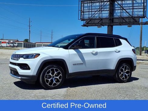 Certified 2025 Jeep Compass Limited AWD/4WD image 17