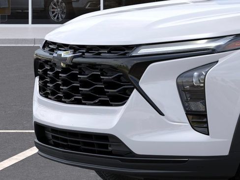 New 2026 Chevrolet Trax LT w/ Midnight Edition FWD image 21