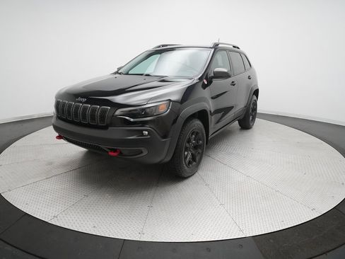 Used 2019 Jeep Cherokee Trailhawk w/ Comfort/Convenience Group image 35