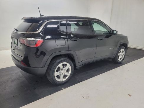 Used 2023 Jeep Compass Sport AWD/4WD image 10