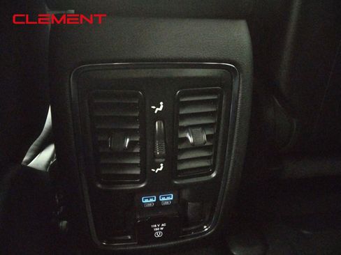 Used 2021 Jeep Grand Cherokee Limited AWD/4WD image 32